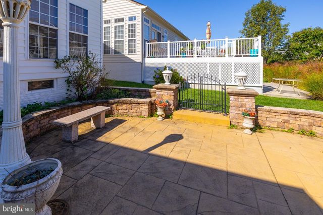 5619 E KESSLERS XING, Fredericksburg, VA 22407