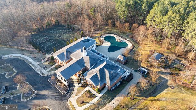 5619 E KESSLERS XING, Fredericksburg, VA 22407