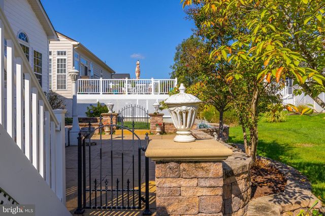 5619 E KESSLERS XING, Fredericksburg, VA 22407