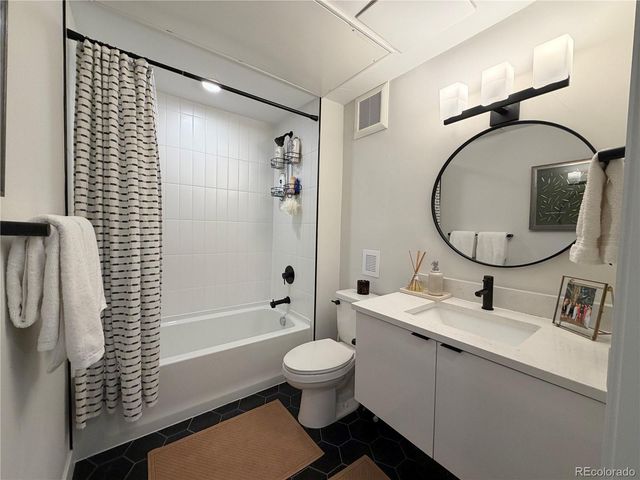 2120 N Downing Street 304, Denver, CO 80205