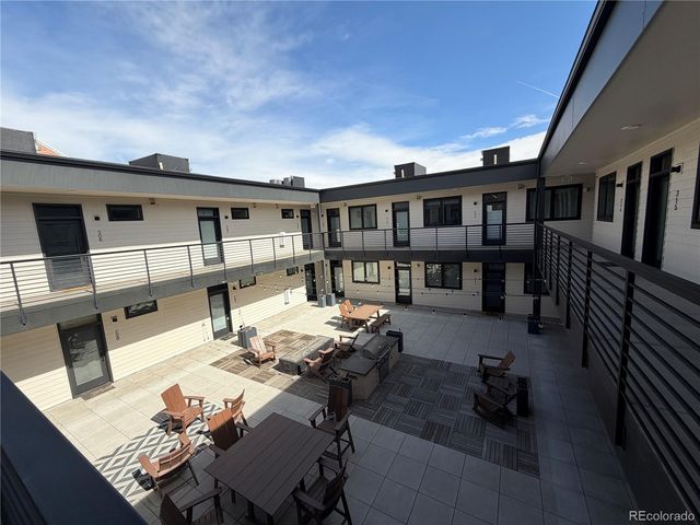 2120 N Downing Street 304, Denver, CO 80205