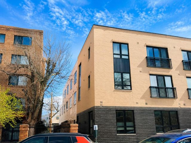 2120 N Downing Street 304, Denver, CO 80205