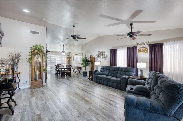 1836 E Fairway Drive, Fort Mohave, AZ 86426