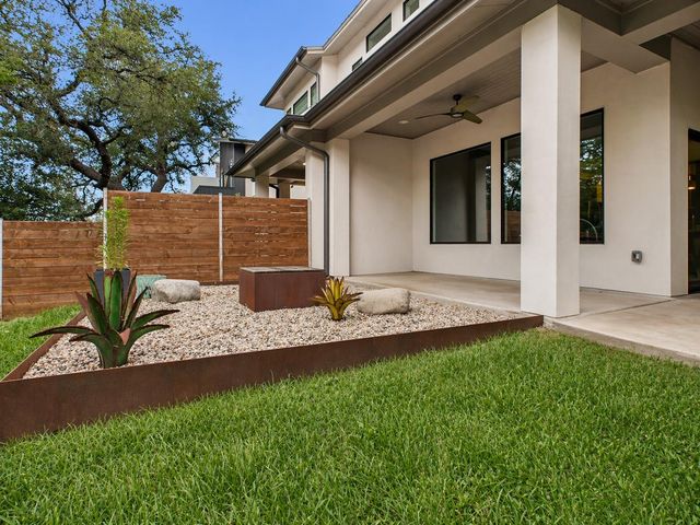 4402 Mount Vernon DR A, Austin, TX 78745