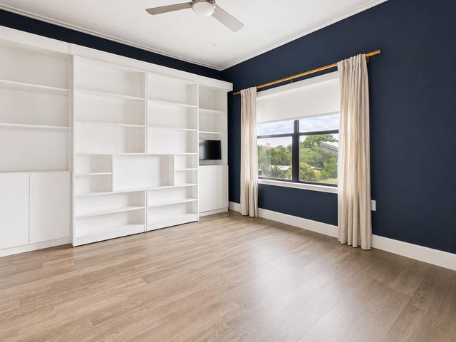 4402 Mount Vernon DR A, Austin, TX 78745