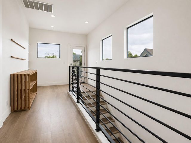 4402 Mount Vernon DR A, Austin, TX 78745