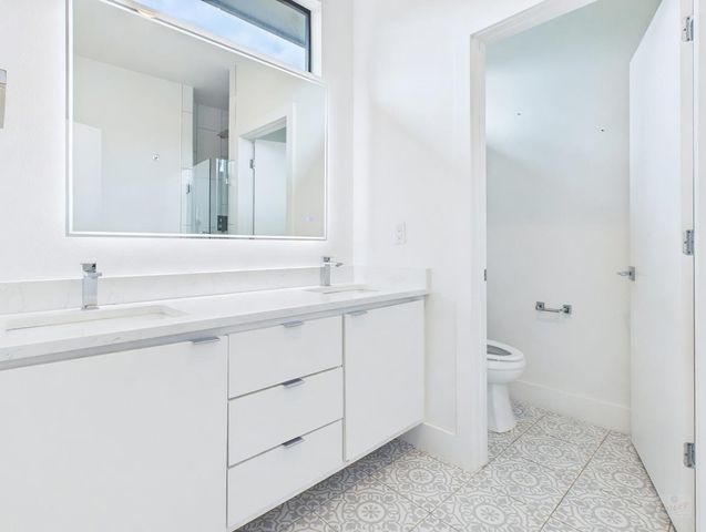 4402 Mount Vernon DR A, Austin, TX 78745