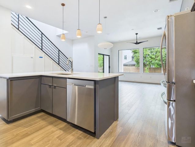 4402 Mount Vernon DR A, Austin, TX 78745