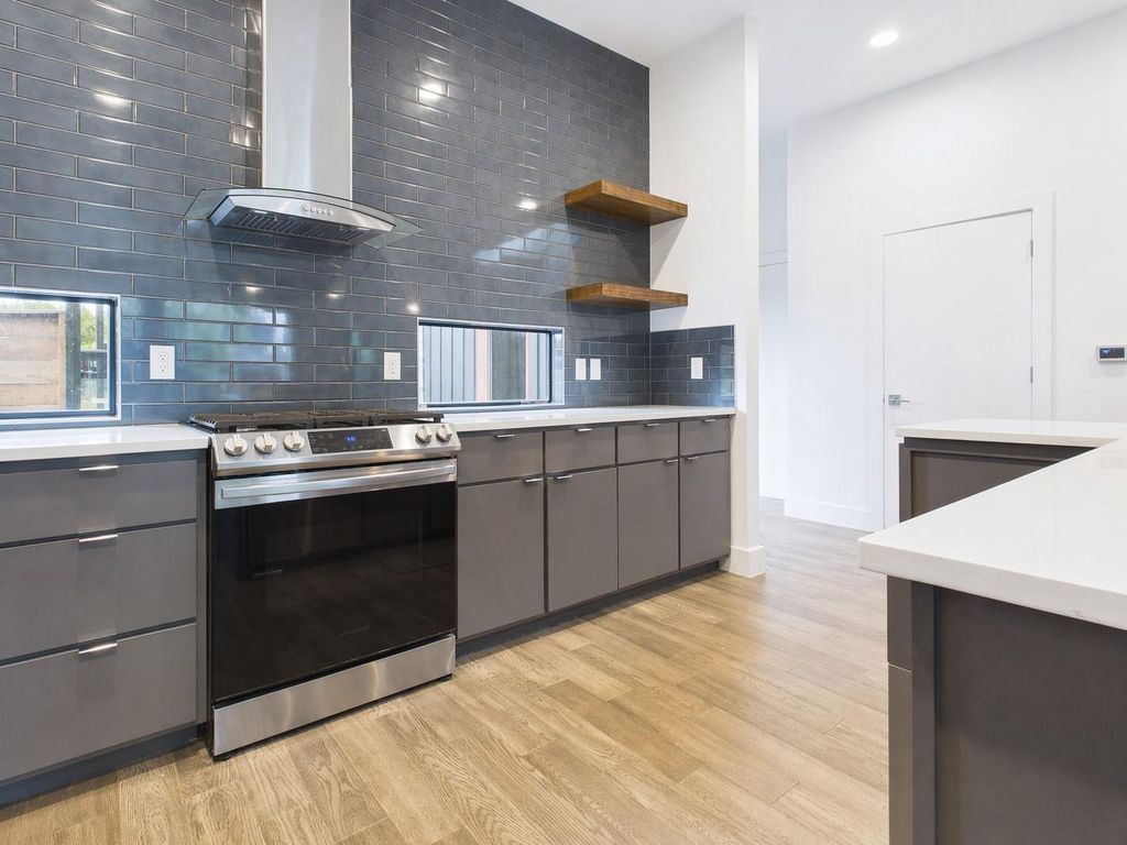 4402 Mount Vernon DR A, Austin, TX 78745