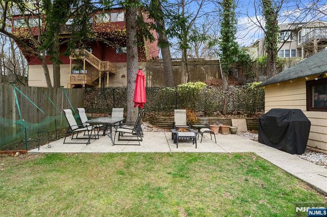 243 Jefferson Avenue, Cresskill, NJ 07626