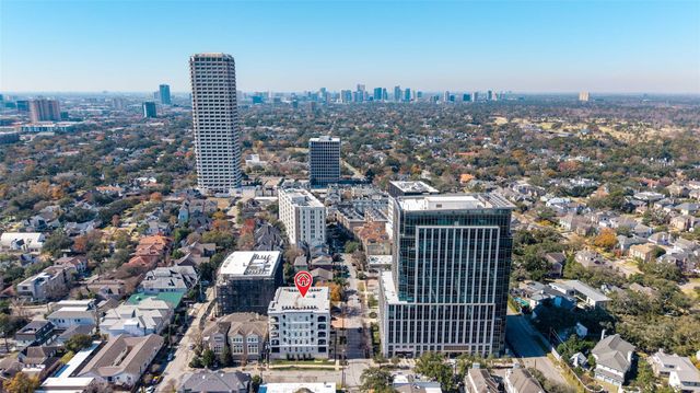 2221 Welch Street 201, Houston, TX 77019