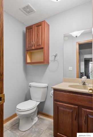 3727 Lawnwood Drive, Bellevue, NE 68123