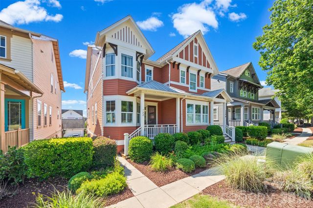 722 Waterscape Court, Rock Hill, SC 29730