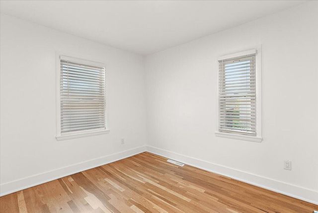39 W Elza Avenue, Hazel Park, MI 48030