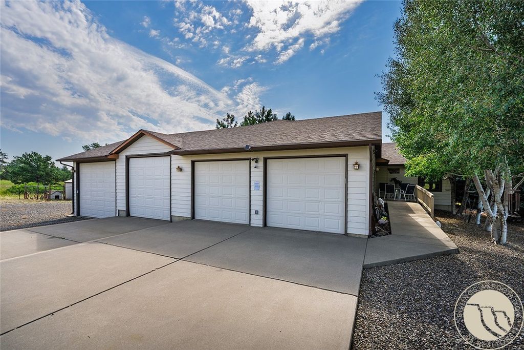 3203 Chief Looking Glass, Laurel, MT 59044
