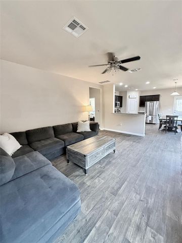 380 Blue Sage DR, Leander, TX 78641