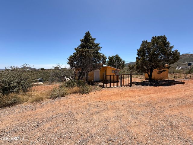 9275 E CHESTNUT HILL Avenue, Dewey, AZ 86327