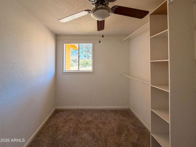9275 E CHESTNUT HILL Avenue, Dewey, AZ 86327