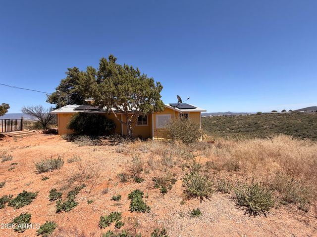 9275 E CHESTNUT HILL Avenue, Dewey, AZ 86327