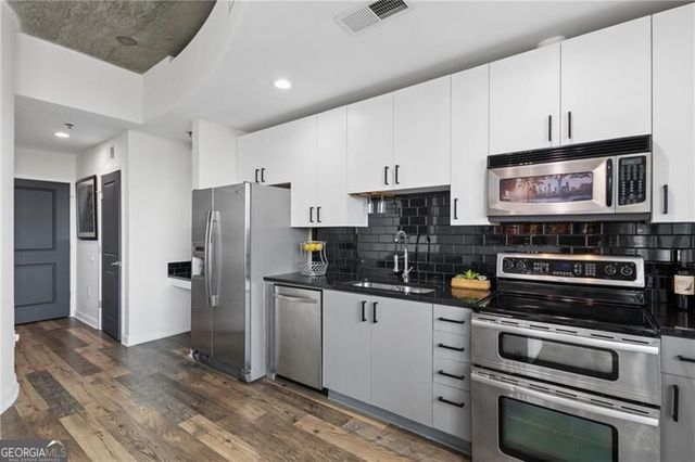 361 17th Street NW 704, Atlanta, GA 30363