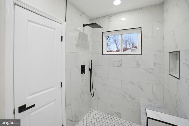 12806 MONROE AVE, Fort Washington, MD 20744