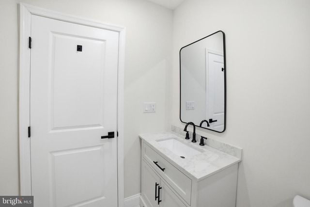 12806 MONROE AVE, Fort Washington, MD 20744