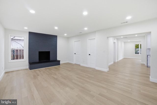 12806 MONROE AVE, Fort Washington, MD 20744