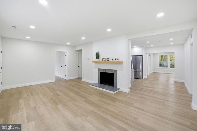 12806 MONROE AVE, Fort Washington, MD 20744