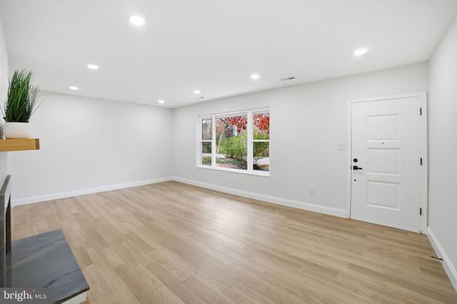 12806 MONROE AVE, Fort Washington, MD 20744