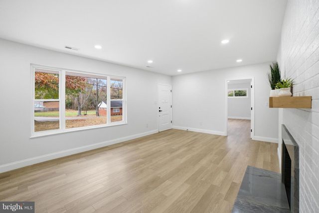 12806 MONROE AVE, Fort Washington, MD 20744