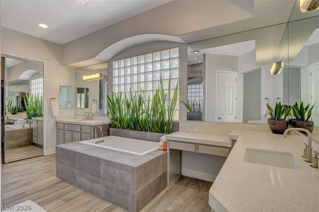 49 Feather Sound Drive, Henderson, NV 89052