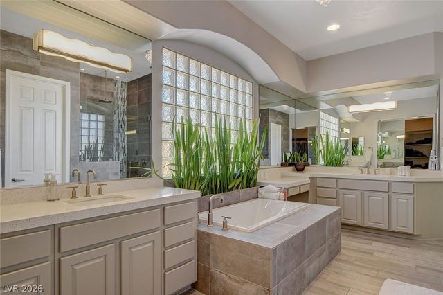 49 Feather Sound Drive, Henderson, NV 89052