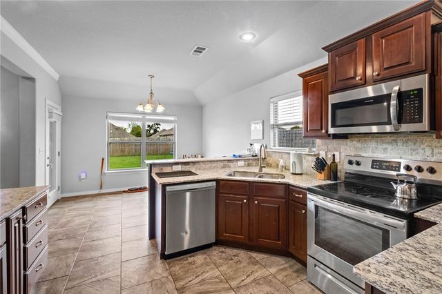 1111 Tulip Street, Centerton, AR 72719