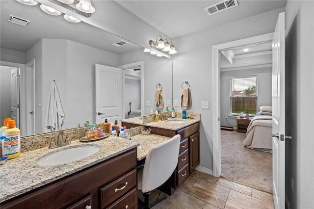 1111 Tulip Street, Centerton, AR 72719