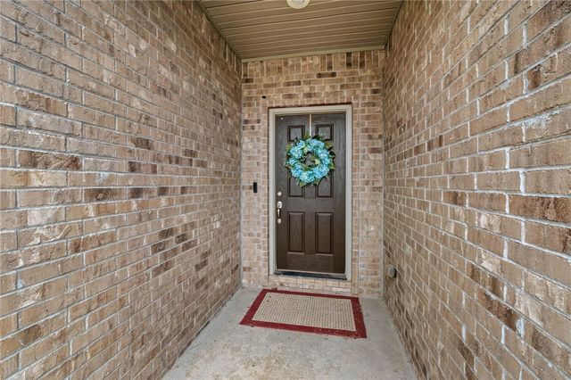 1111 Tulip Street, Centerton, AR 72719