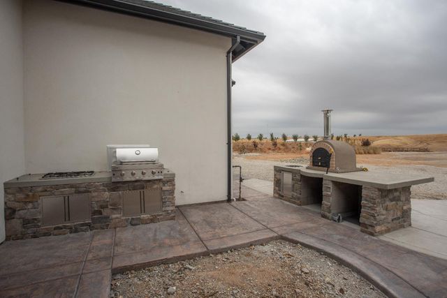 13850 Meiss Rd, Sloughhouse, CA 95683