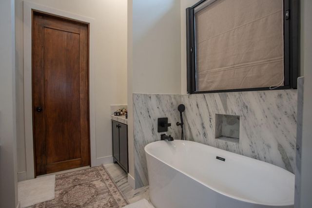 13850 Meiss Rd, Sloughhouse, CA 95683