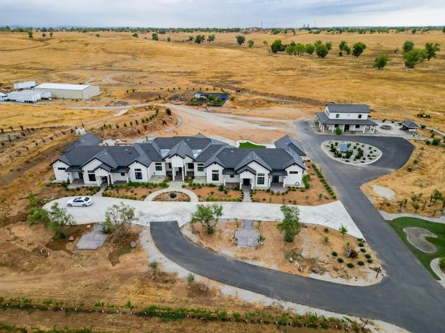 13850 Meiss Rd, Sloughhouse, CA 95683