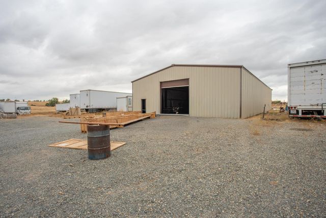 13850 Meiss Rd, Sloughhouse, CA 95683