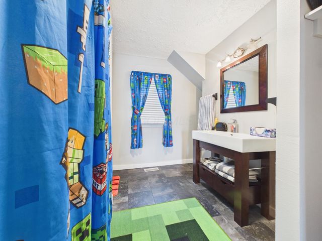 70 Highland Street, Carroll, OH 43112