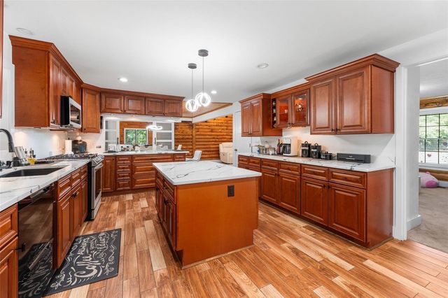 1114 SW 143RD STREET, Newberry, FL 32669