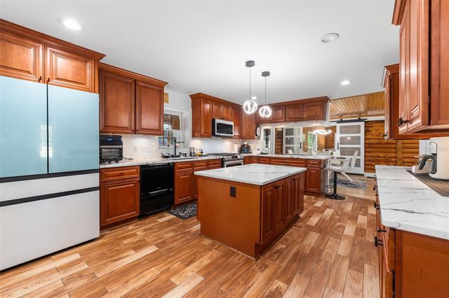 1114 SW 143RD STREET, Newberry, FL 32669