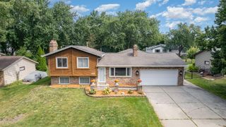 1935 Timber Wolf Trail S, Eagan, MN 55122