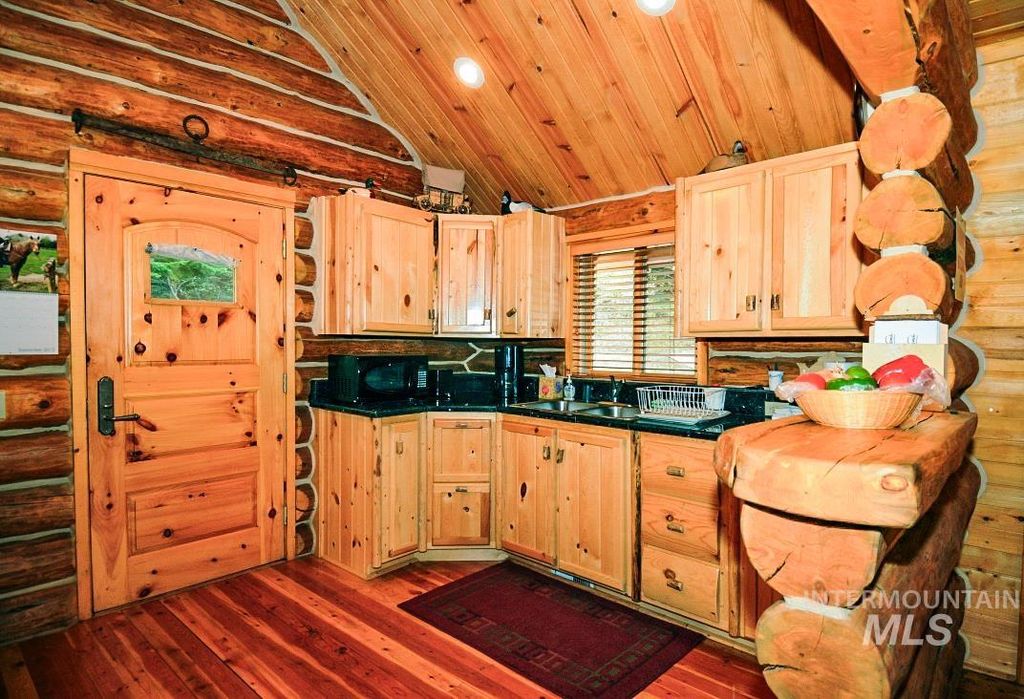 1700 Jackson Creek Road, Council, ID 83612 photo 12