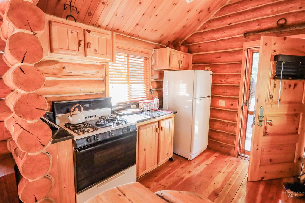 1700 Jackson Creek Road, Council, ID 83612 photo 13