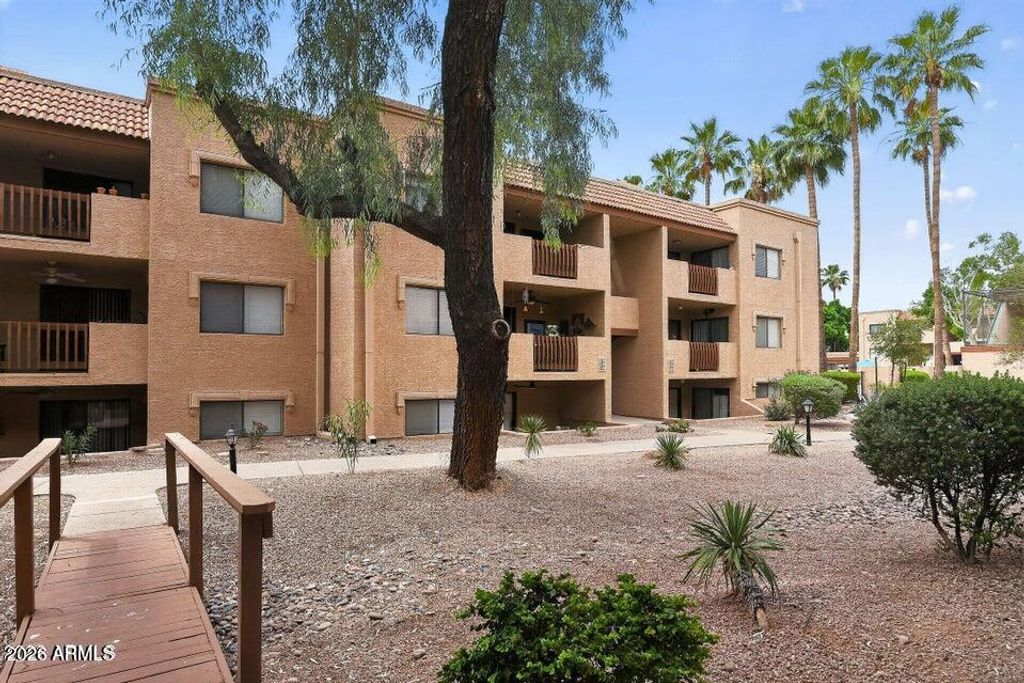 3031 N CIVIC CENTER PLZ Plaza 230, Scottsdale, AZ 85251 — photo 4