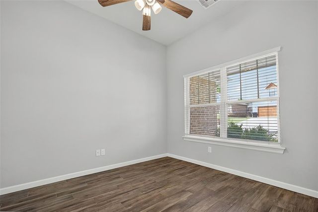 404 Clearview Drive, Washington, OK 73093