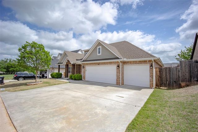 404 Clearview Drive, Washington, OK 73093