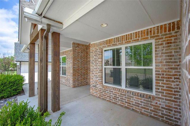 404 Clearview Drive, Washington, OK 73093
