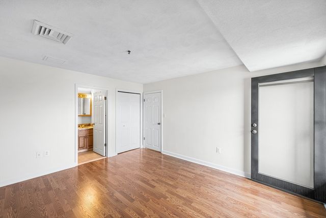 39 Parlin St 503, Everett, MA 02149